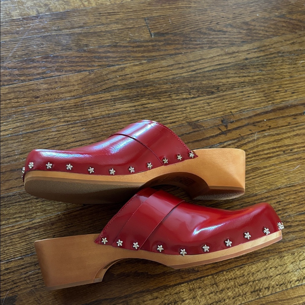 NWT/NIB for love and lemons • Red leather Adahlia clogs - Picture 4 of 7